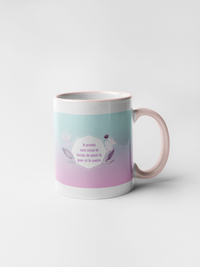 Mug Éclat Astral Balance en céramique rose côté citation